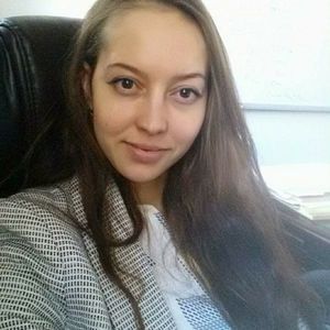 Meet your Posher, Lena